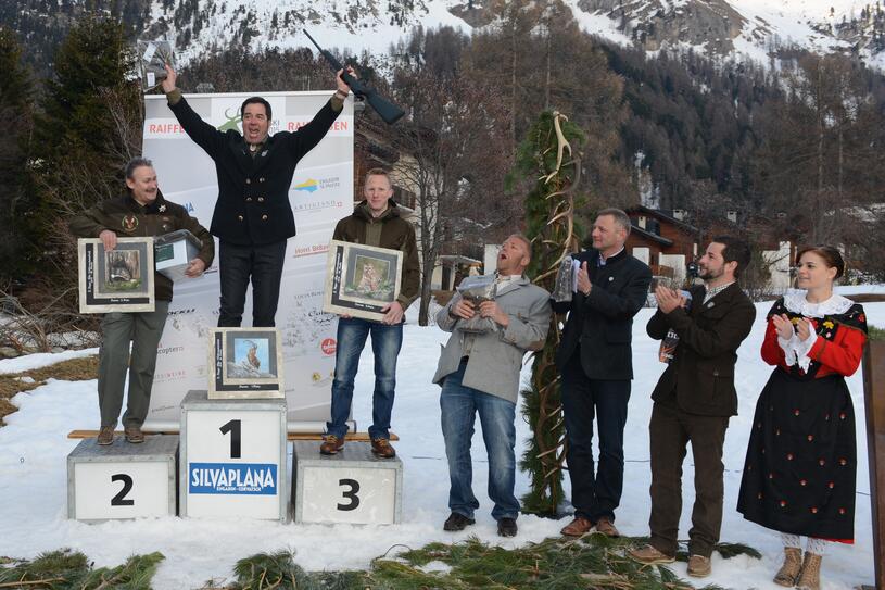 Preisverleihung bei der Jäger Ski WM 2015 in Silvaplana | © Montafon Tourismus GmbH, Schruns Preisverleihung bei der Jäger Ski WM 2015 in Silvaplana | © Montafon Tourismus GmbH, Schruns